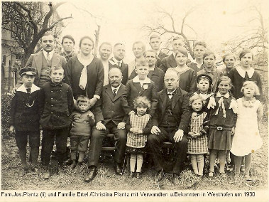 Fam. Jos. Plantz und Fam. Ertel in Westhofen um 1930